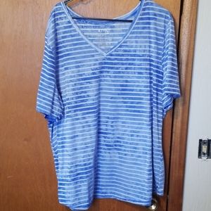 Blue striped tshirt